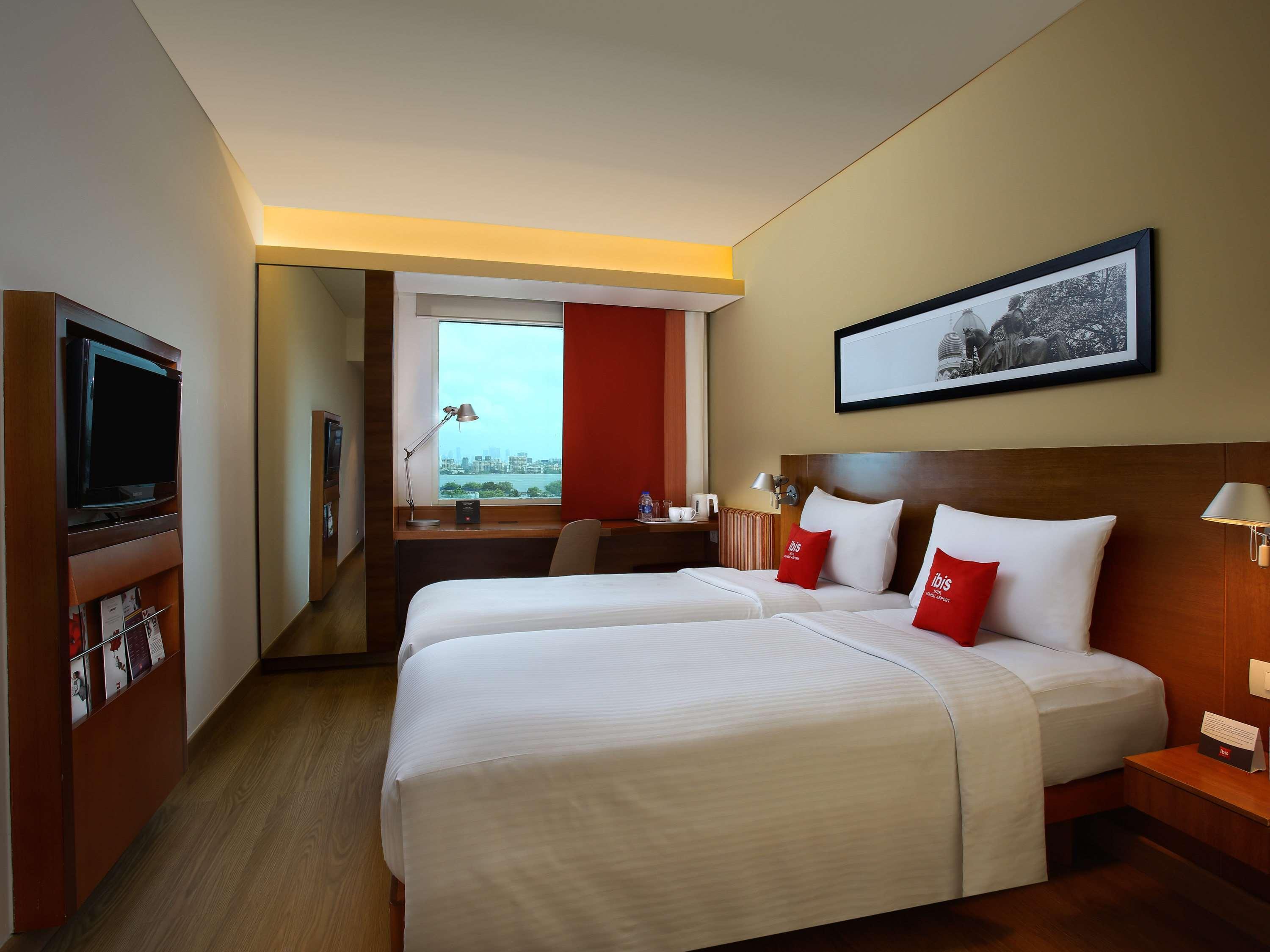 Ibis Airport - An Accor Brand Mumbai (Bombay)