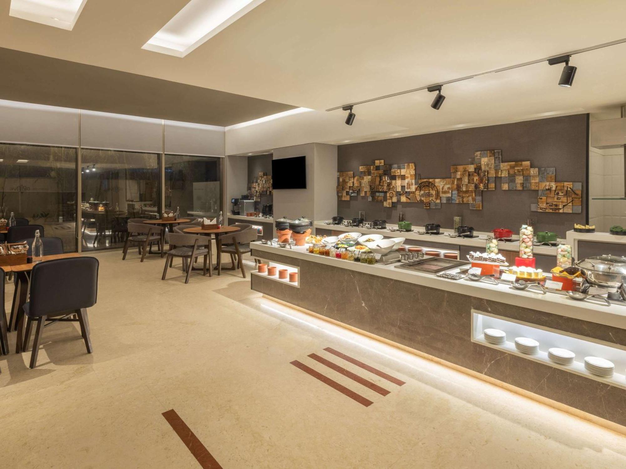 Hotel Ibis Airport - An Accor Brand Mumbai (Bombay)